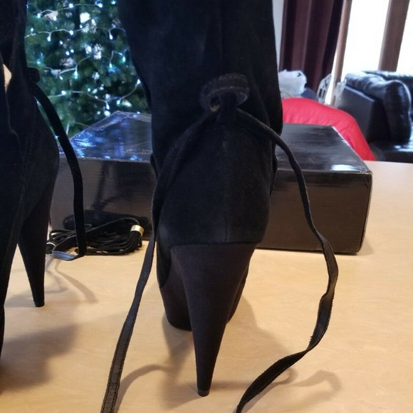 VS Colin Stuart black suede tie up booties new 7 - Picture 2 of 4